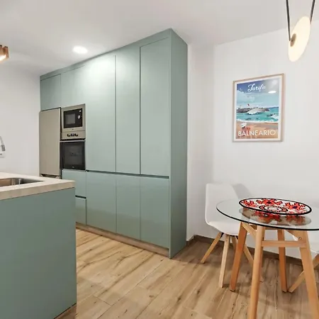 Casa Junto Al Mar Con Patio Andalúz Сasa de vacaciones *