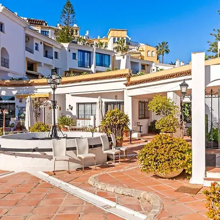 Casa Junto Al Mar Con Patio Andalúz Сasa de vacaciones Marbella