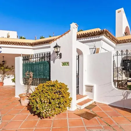 Casa Junto Al Mar Con Patio Andalúz *